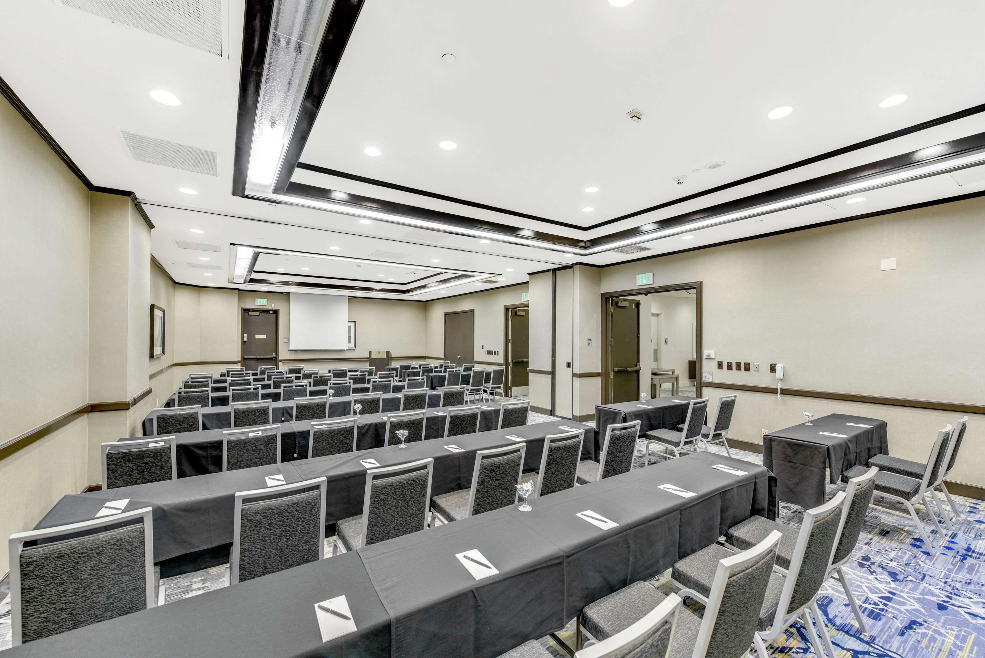 Embassy Suites By Hilton Anaheim-Orange Exteriér fotografie