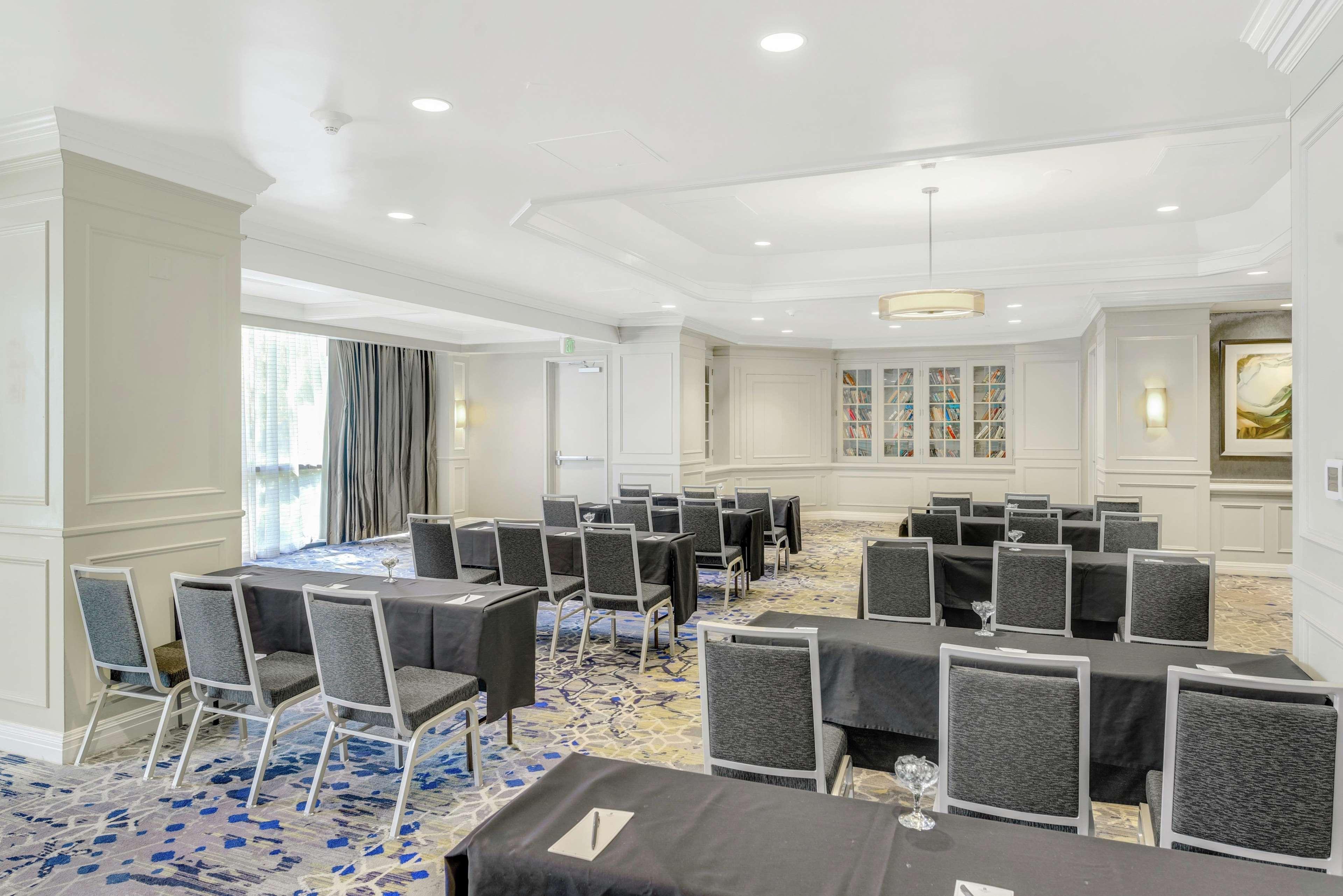 Embassy Suites By Hilton Anaheim-Orange Exteriér fotografie