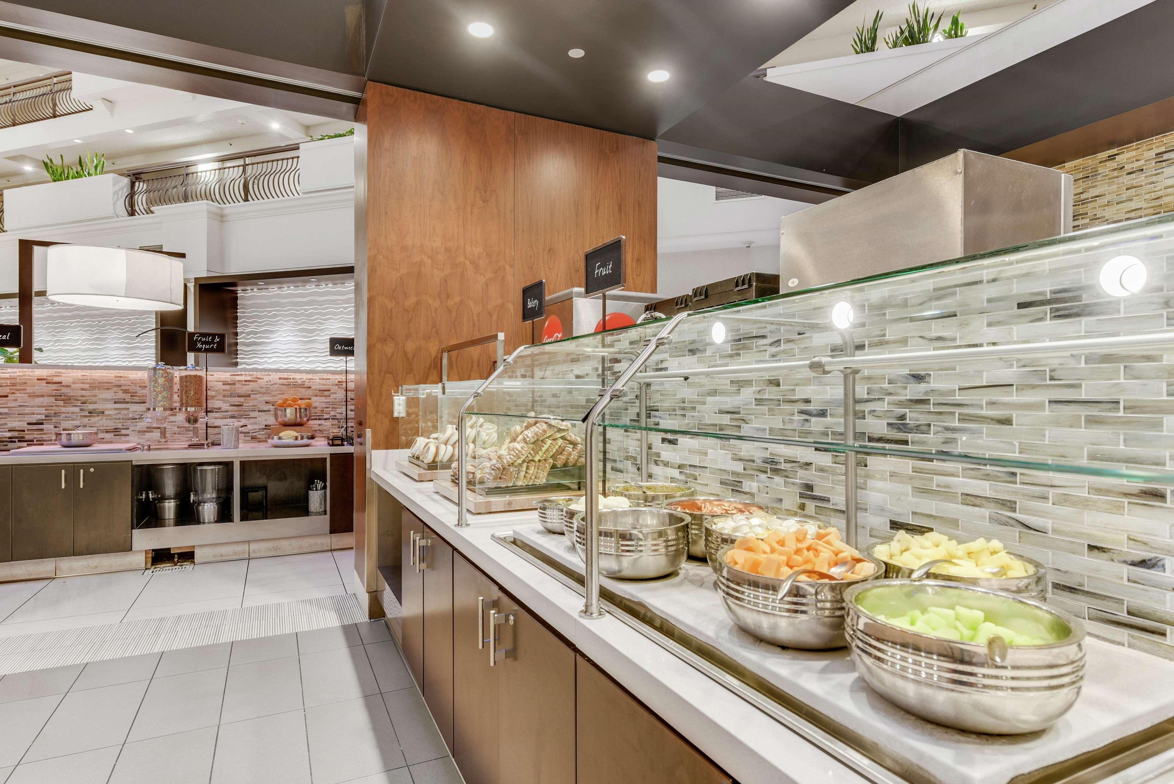 Embassy Suites By Hilton Anaheim-Orange Exteriér fotografie