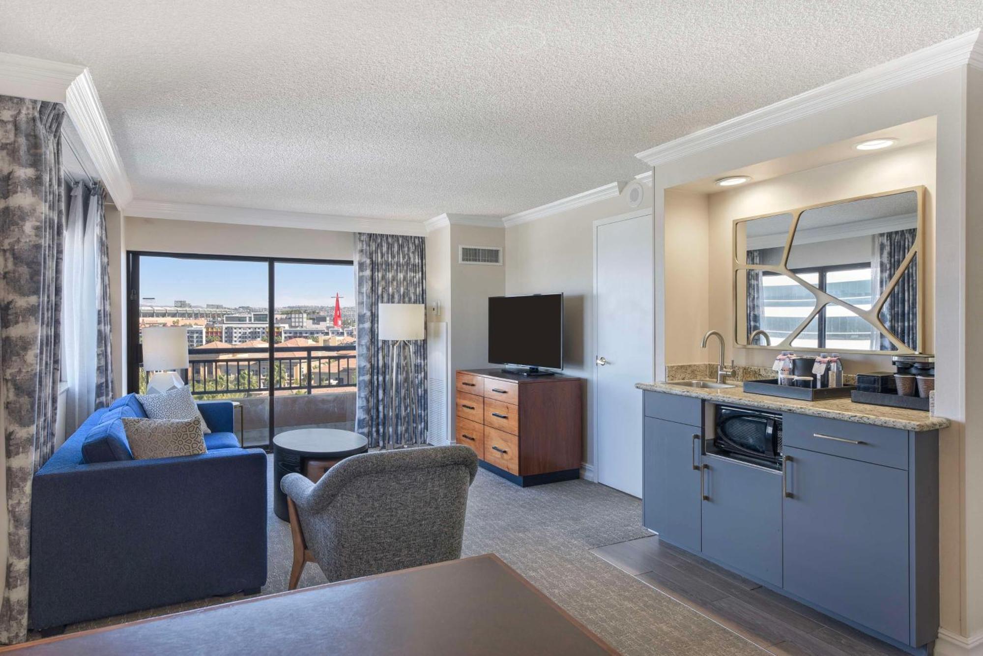 Embassy Suites By Hilton Anaheim-Orange Exteriér fotografie