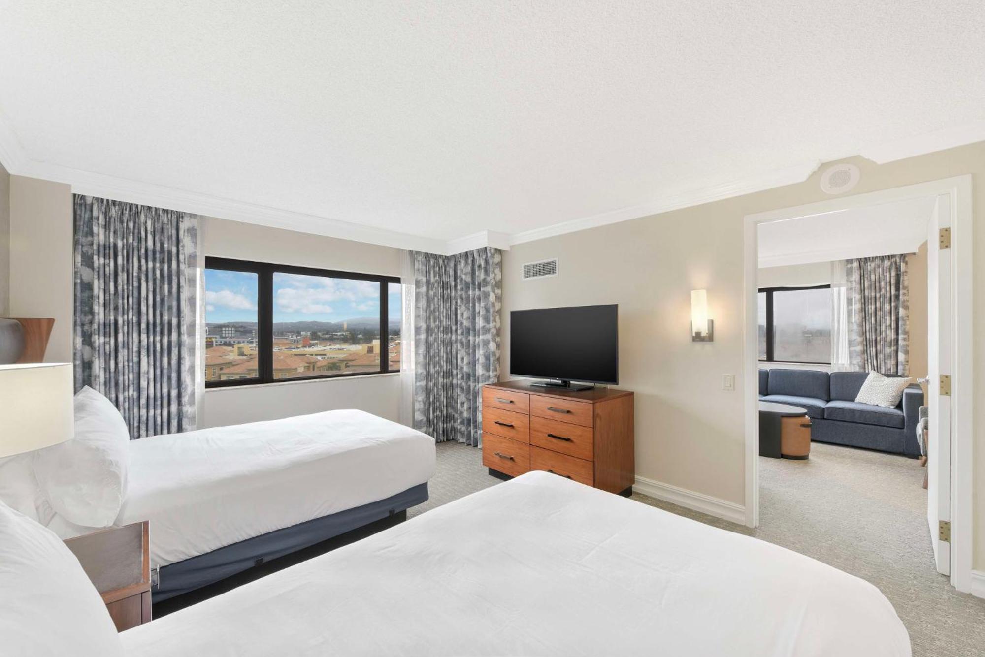 Embassy Suites By Hilton Anaheim-Orange Exteriér fotografie