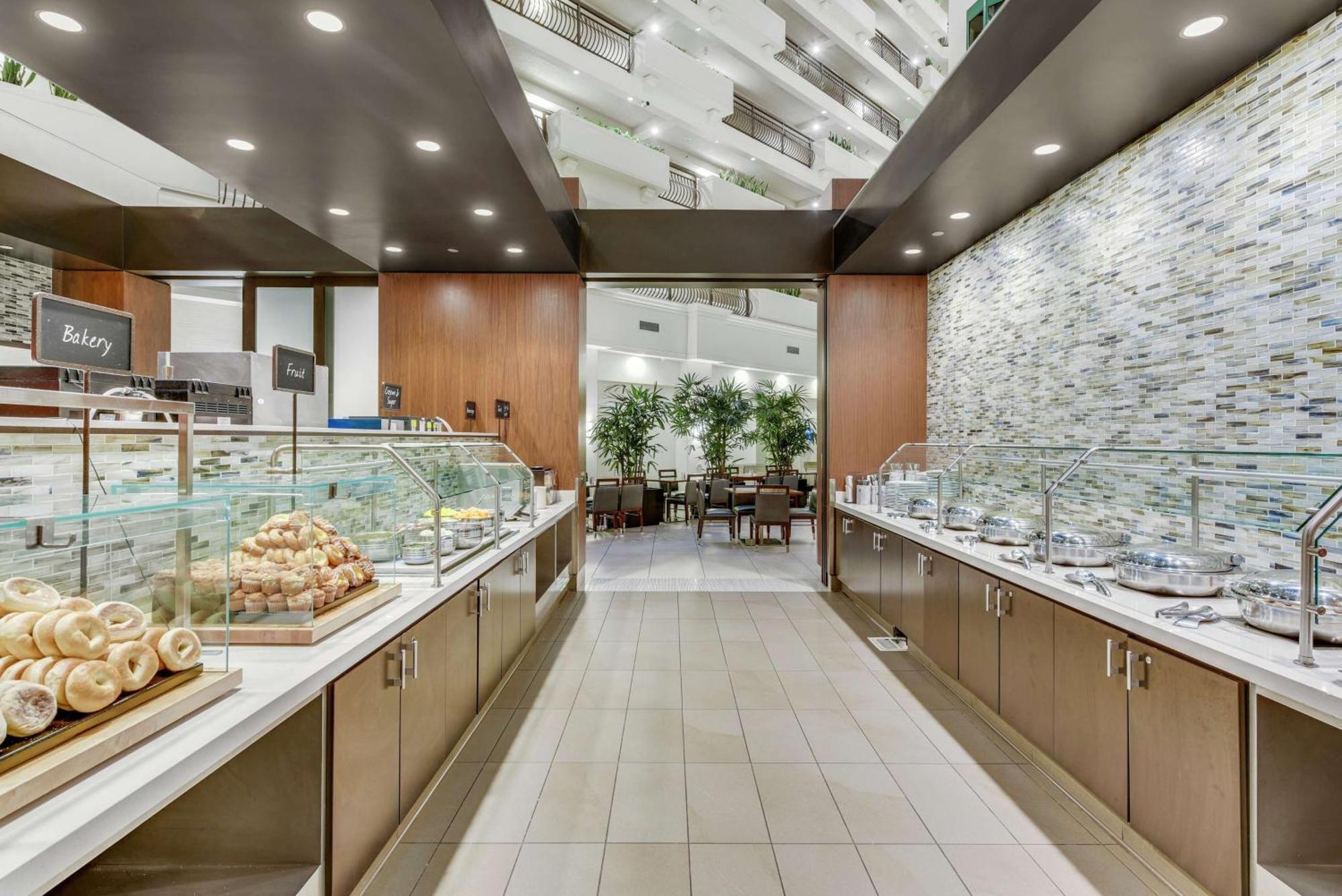 Embassy Suites By Hilton Anaheim-Orange Exteriér fotografie
