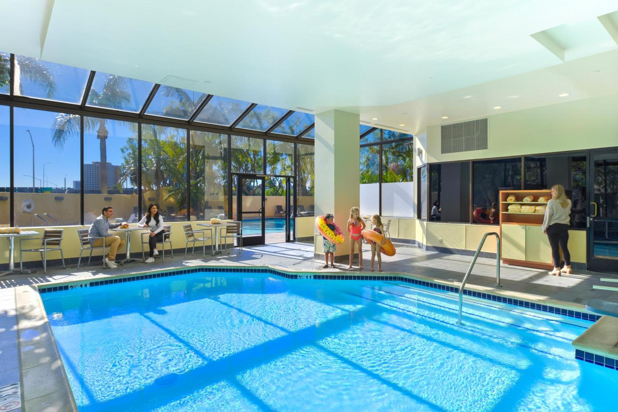 Embassy Suites By Hilton Anaheim-Orange Exteriér fotografie
